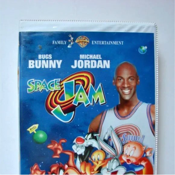 Michael Jordan Space Jam Movie VHS Tape + CD Bugs Bunny 1997 Warner Bros Tested - Picture 4 of 14